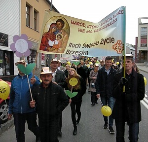 Rejon DK Brzesko na VIII Diecezjalnym Marszu dla Życia i Rodziny